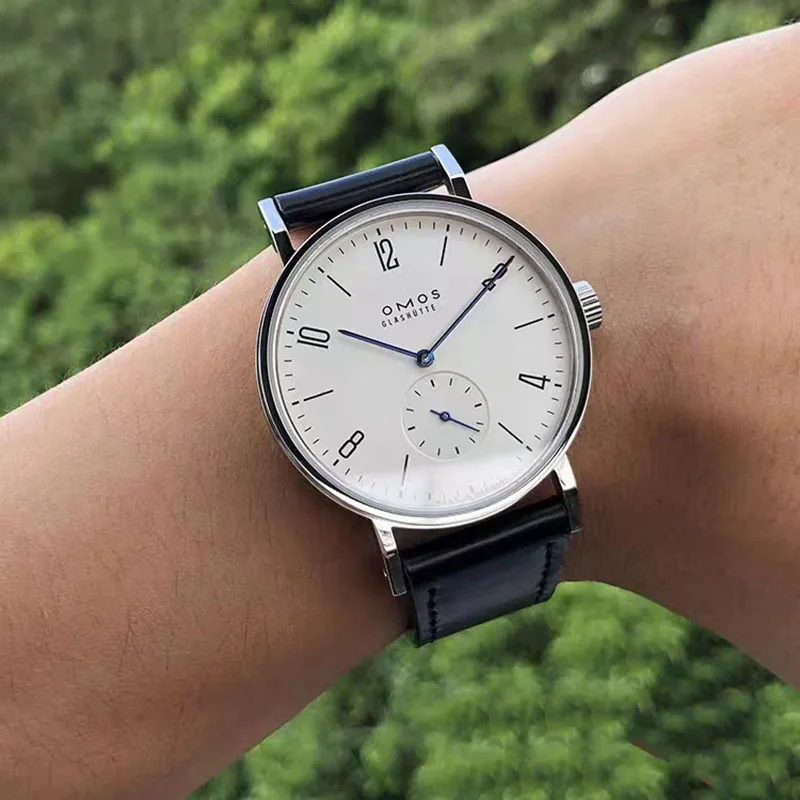 นาฬิกาข้อมือผู้ชายแบบกลไกอัตโน - Guilloché Dial Watch บทวิจารณ์และราคา