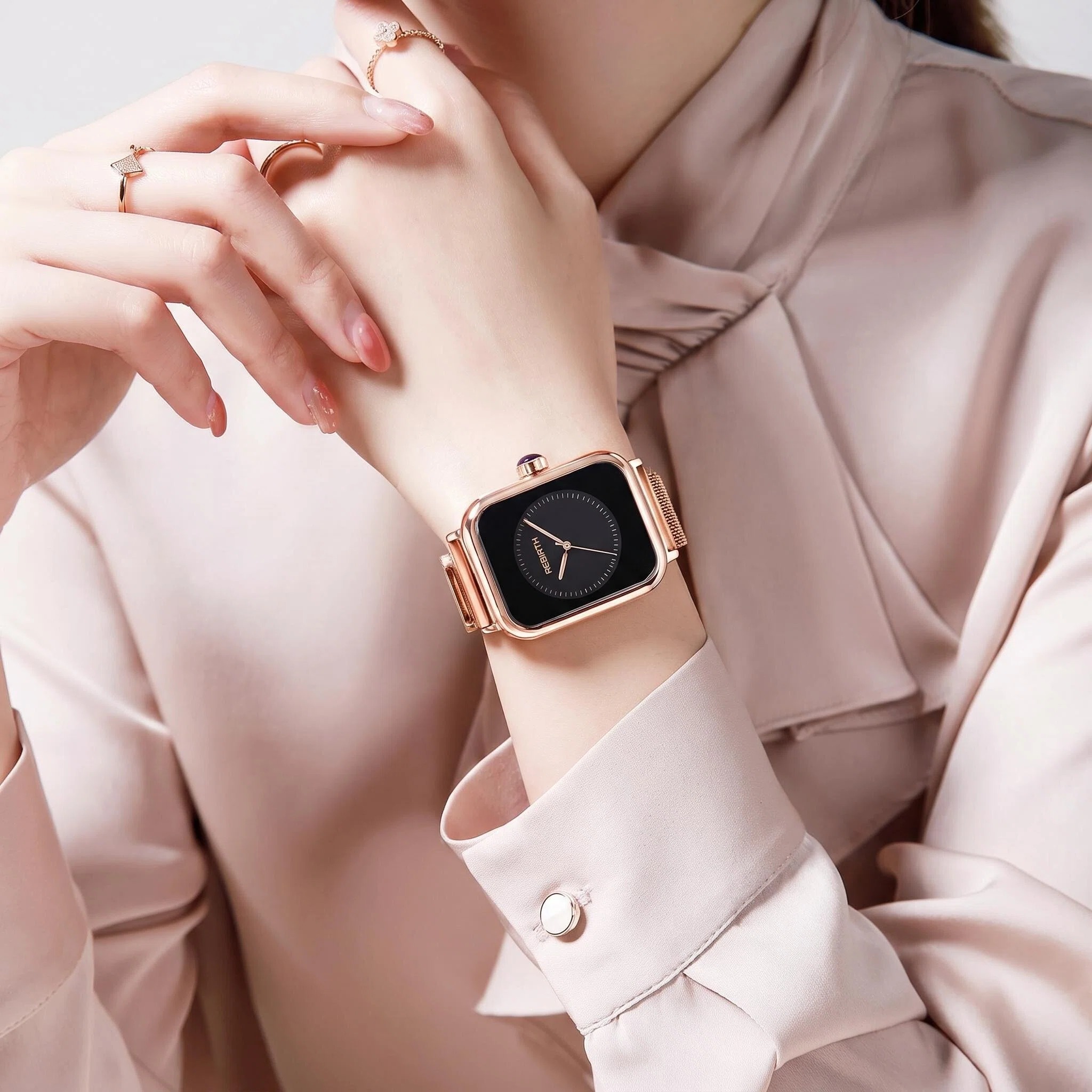 นาฬิกาผู้หญิงทรงสี่เหลี่ยมหรูห - Luxury Watch Black บทวิจารณ์และราคา