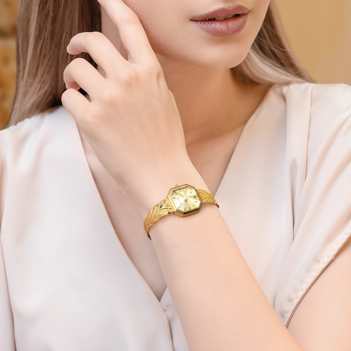 BERNY Gold นาฬิกาสําหรับผู้หญิ - Luxury Watch Cartier บทวิจารณ์และราคา