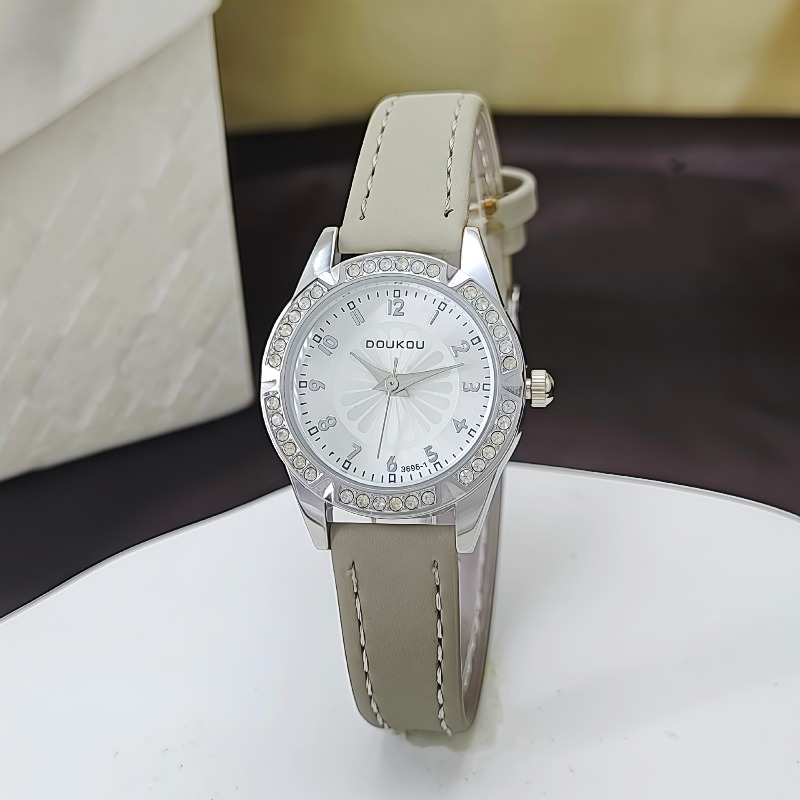 นาฬิกาข้อมือแฟชั่นผู้หญิง หน้า - Luxury Watch With Arabic Numerals บทวิจารณ์และราคา