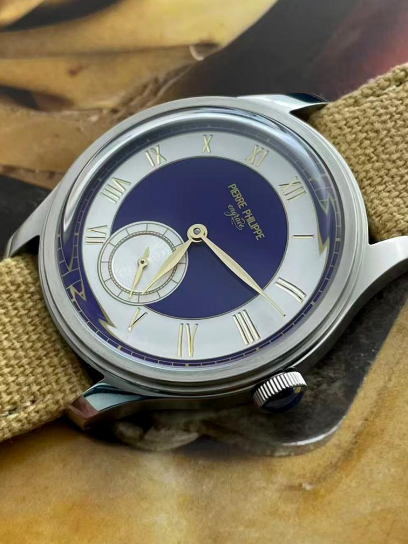 นาฬิกาข้อมือผู้ชายแบบไขลานสไตล - Guilloché Dial Watch บทวิจารณ์และราคา