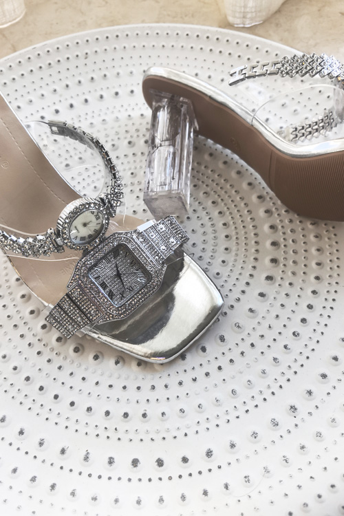 รองเท้าส้นสูงคริสตัลดีไซน์ดั้ง - Luxury Watch Design บทวิจารณ์และราคา