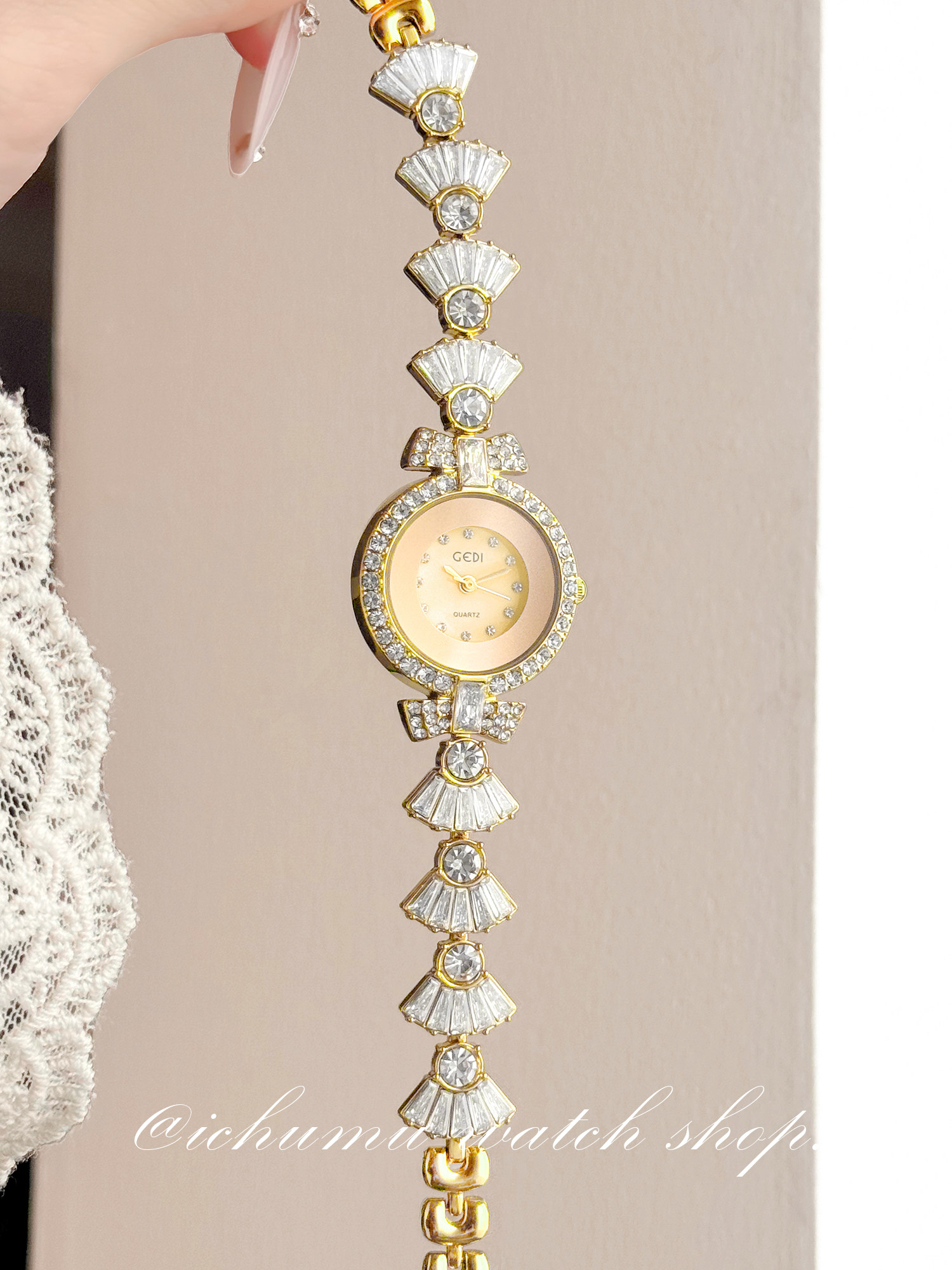 นาฬิกาข้อมือผู้หญิง Mermaid ดี - Luxury Watch And Bracelet บทวิจารณ์และราคา