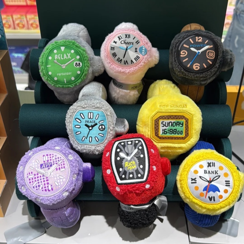 【มีสินค้าในสต็อก】นาฬิกาตุ๊กตา  - Luxury Watch Holder บทวิจารณ์และราคา