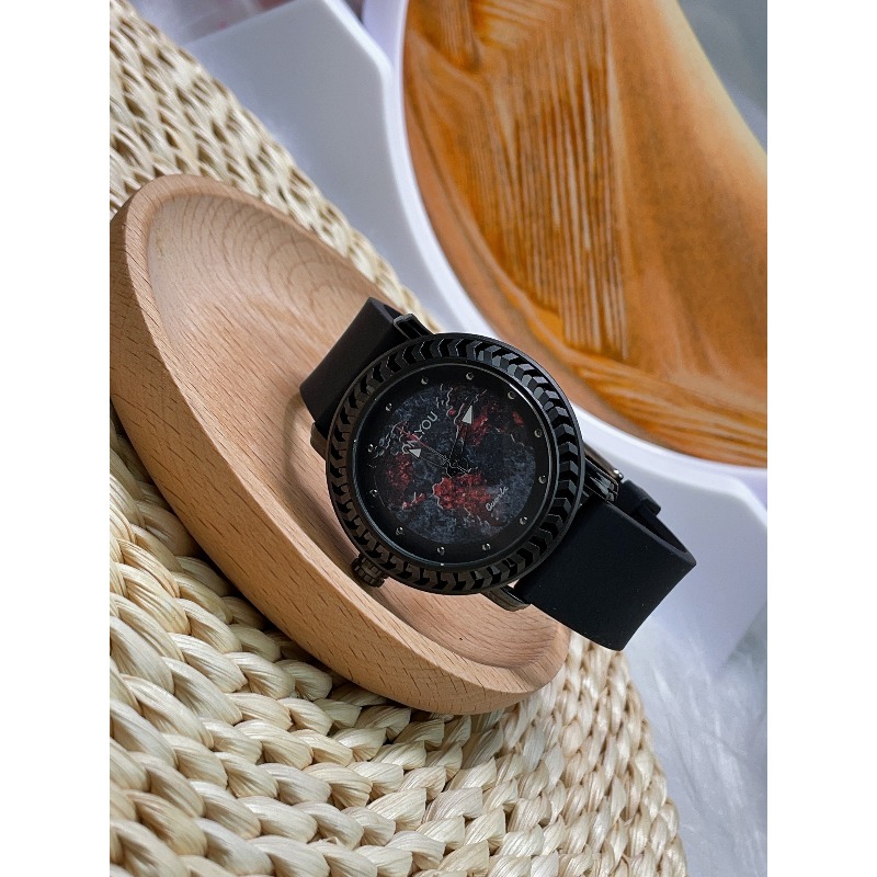 นาฬิกาข้อมือผู้ชายแบรนด์หรู ON - Luxury Watch Brands In World บทวิจารณ์และราคา