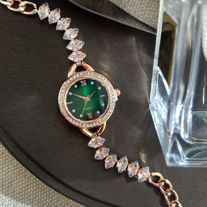 อุทัย CQ383 นาฬิกาแฟชั่นผู้หญิ - Luxury Watch Deals บทวิจารณ์และราคา