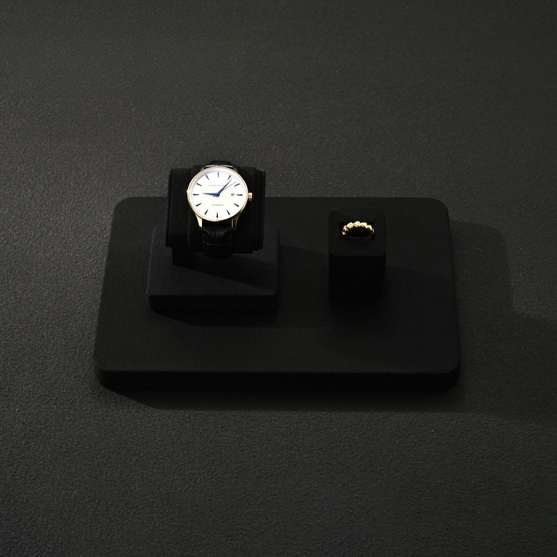 แท่นวางนาฬิกาหรูหรา ผ้าไมโครไฟ - Luxury Watch Holder บทวิจารณ์และราคา