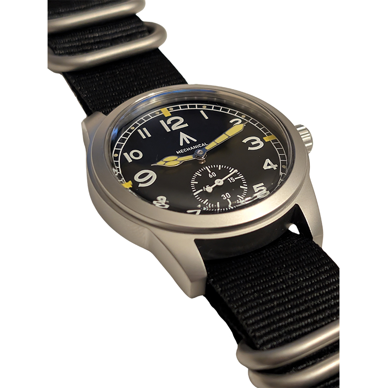 Toujours Pret Mechanical Dirty - Guilloché Dial Watch บทวิจารณ์และราคา