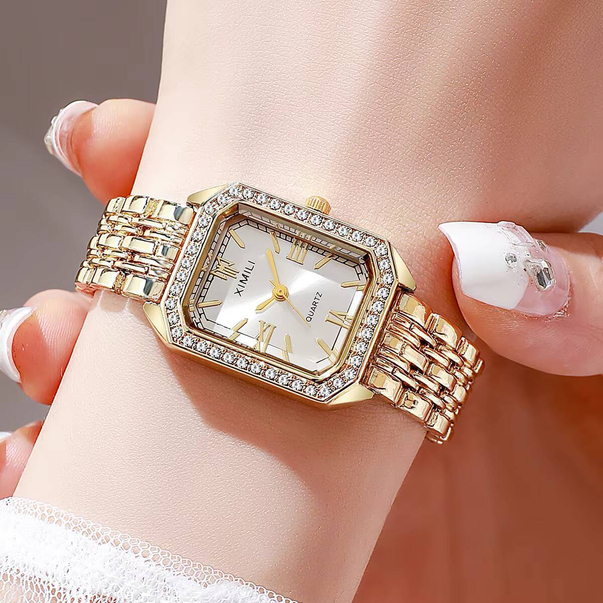 แฟชั่นผู้หญิงสี่เหลี่ยมผืนผ้าน - Luxury Watch Cartier บทวิจารณ์และราคา